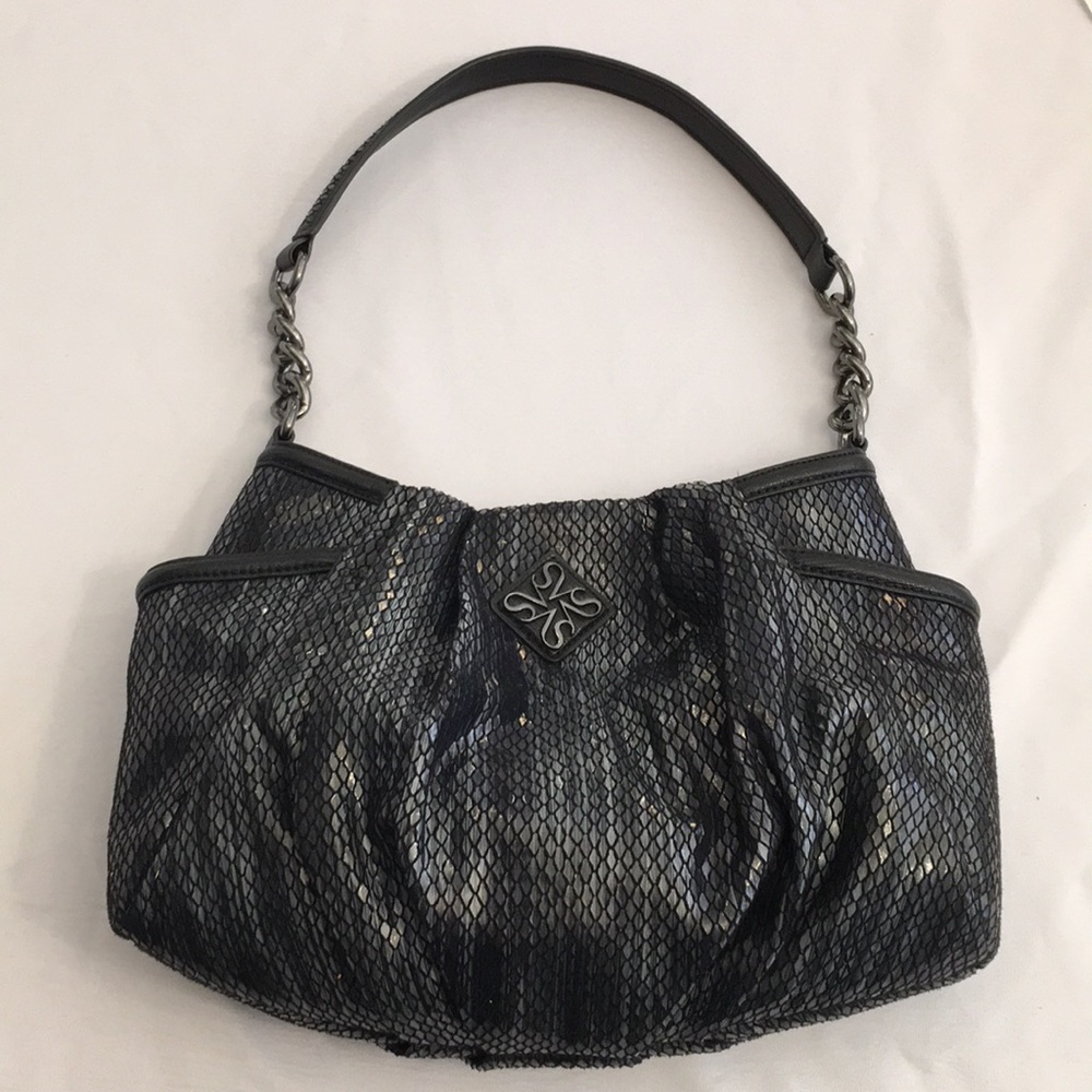 Vera Wang Shoulder Bag Scale texture Iridescent